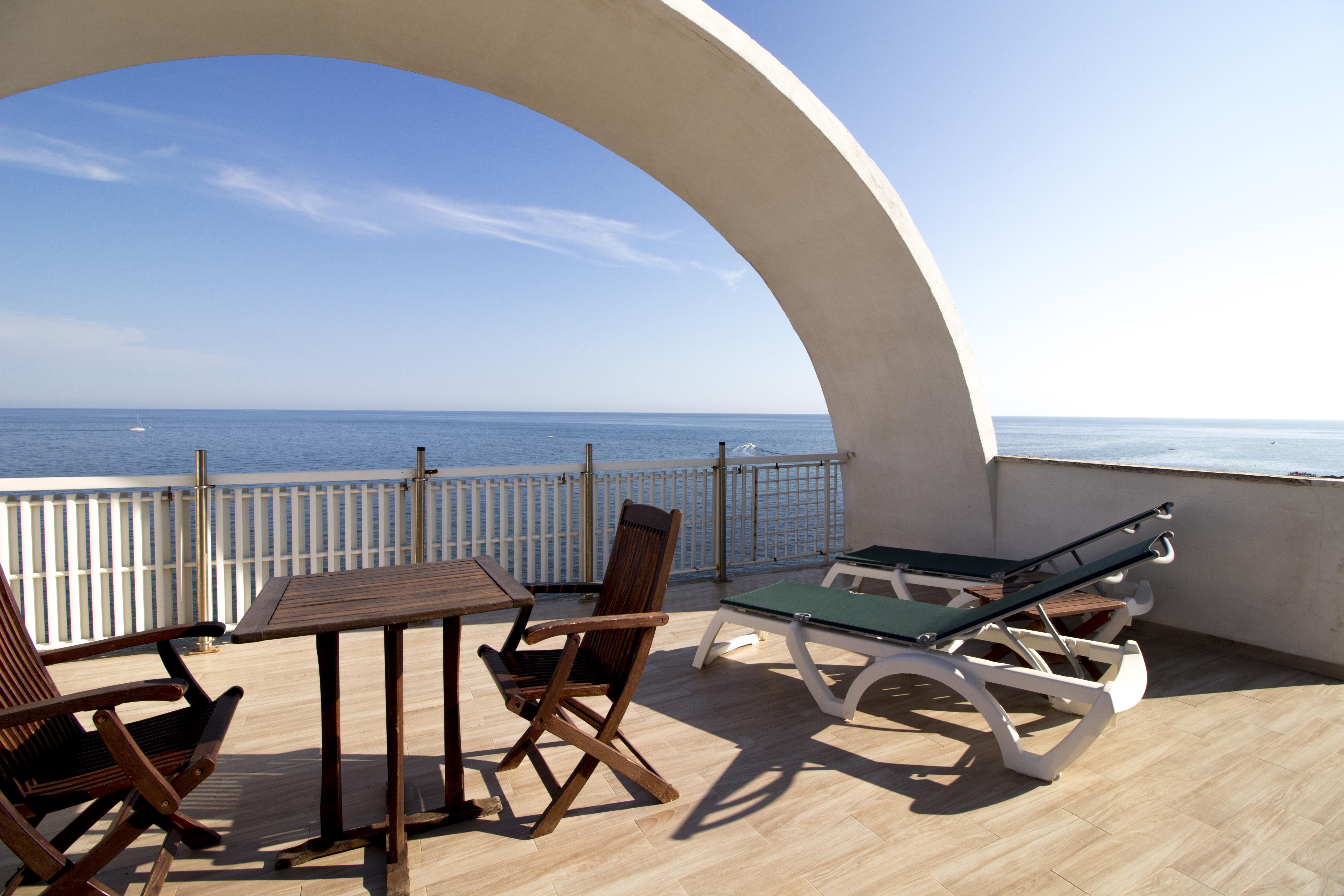 Hotel Cavalluccio Marino Santa Marinella Exterior foto