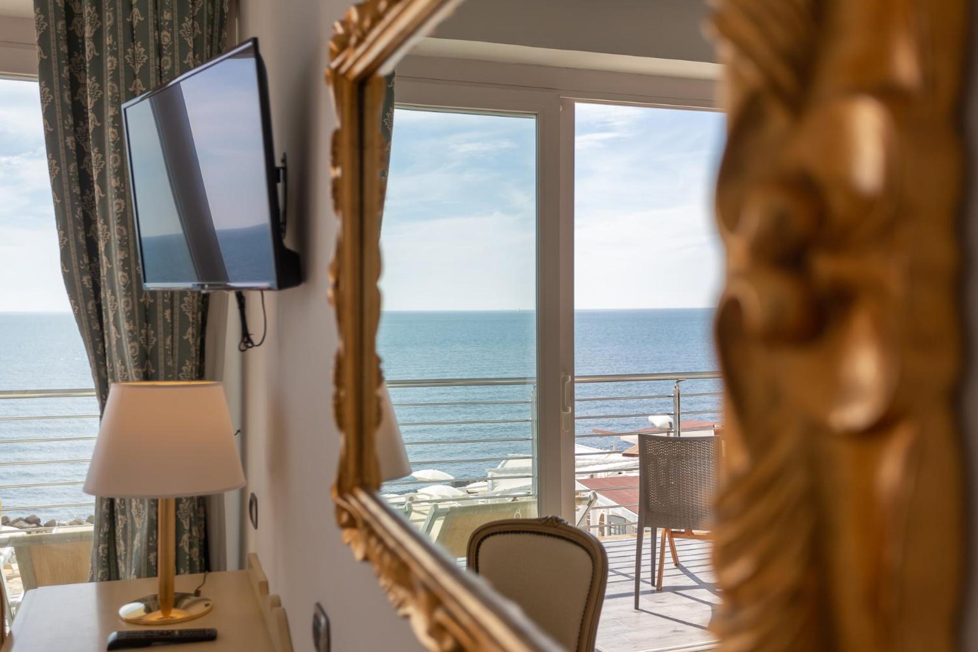 Hotel Cavalluccio Marino Santa Marinella Zimmer foto